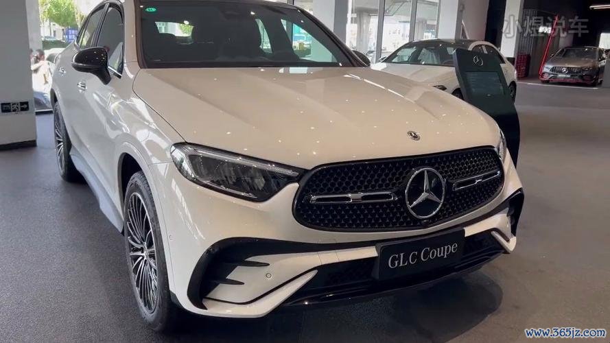 奔驰GLC300外汇车价格解析 购车需求+定制方案+2024-2025款价格趋势