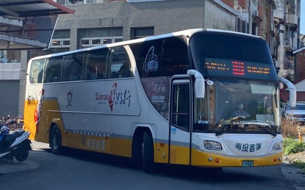 台南外匯車推薦 台南外匯車推薦：小家庭旅遊首選高空間舒適車型實測