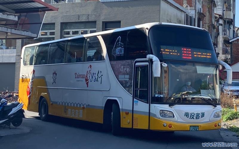 台南外匯車推薦 台南外匯車推薦：小家庭旅遊首選高空間舒適車型實測